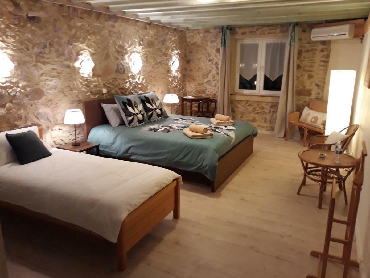 Chambres D'Hotes Les Gragniotes Tournissan Bagian luar foto