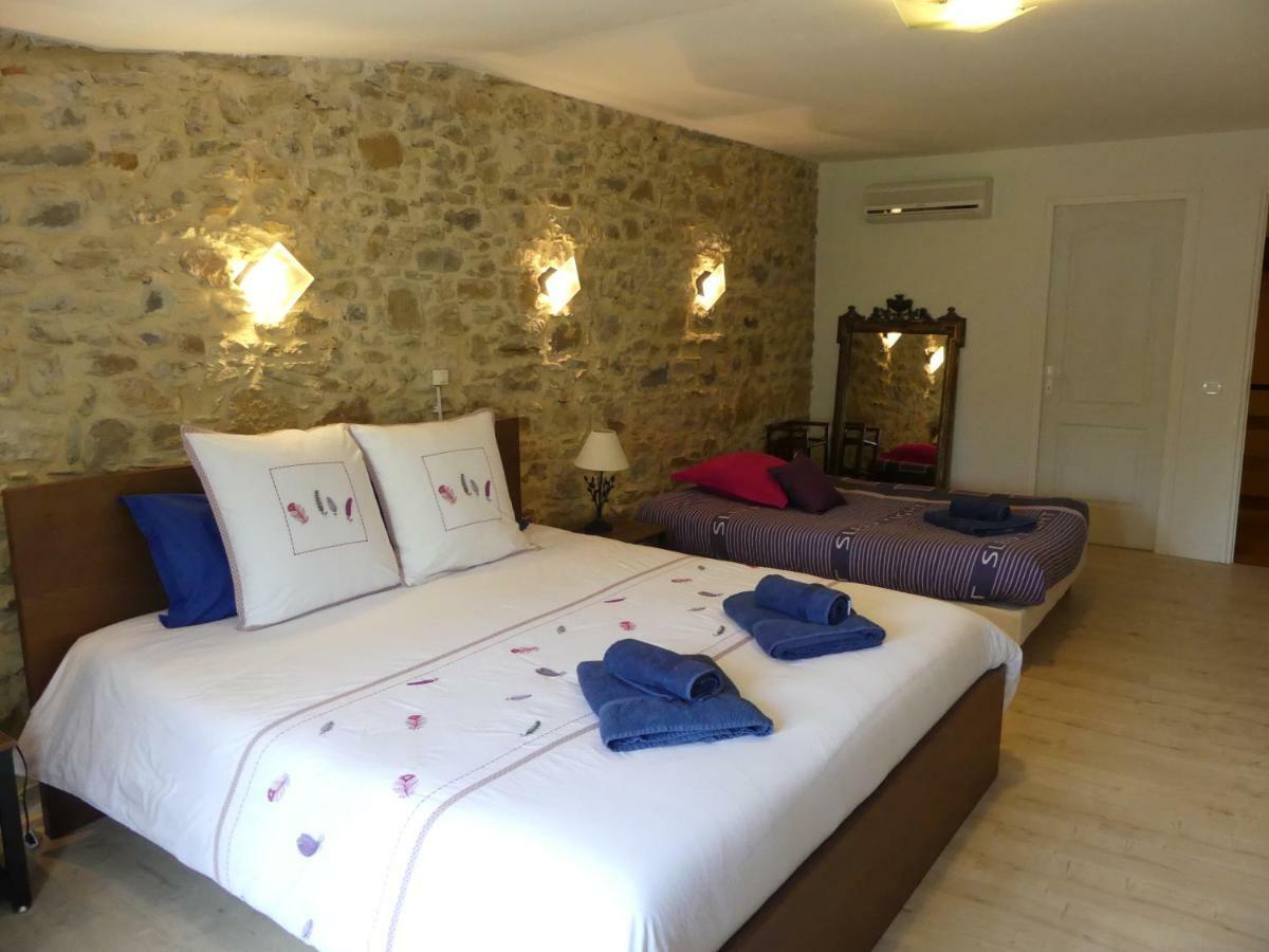 Chambres D'Hotes Les Gragniotes Tournissan Bagian luar foto